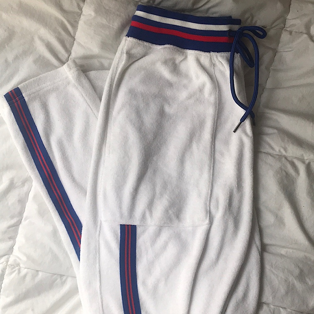Champion Sweatpants with Stripe down leg